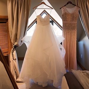 Hayley Paige Londyn ball gown wedding dress